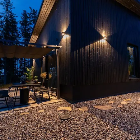 Villa Blackwood Soderkulla (Helsinki)